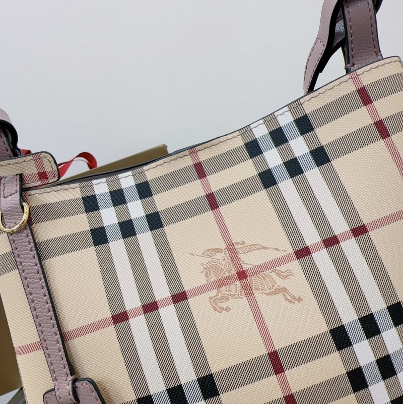 Bv*b*rry hobo bags
